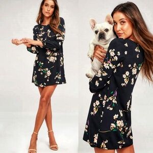 Lulus Navy Floral Long Sleeve Shift Dress SZ Small NWT